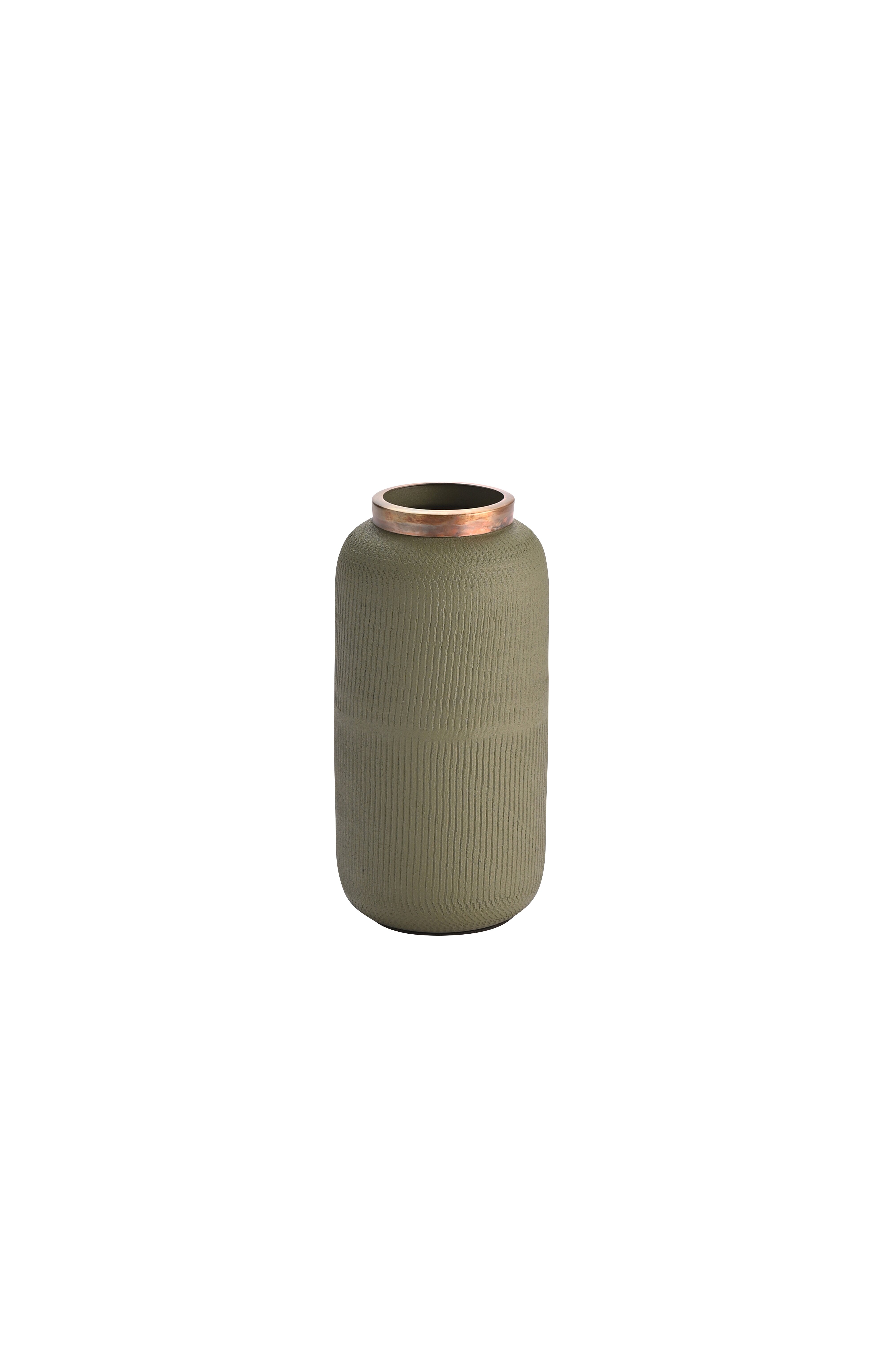 Saigon, Vase mit Metallring und Struktur, XS(H18 cm), matt, olive/antik