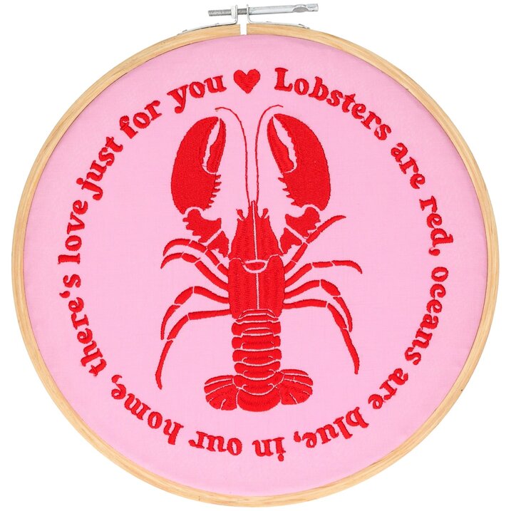 Broderie, embroidery wall art, M, motive: Lobster, pink
