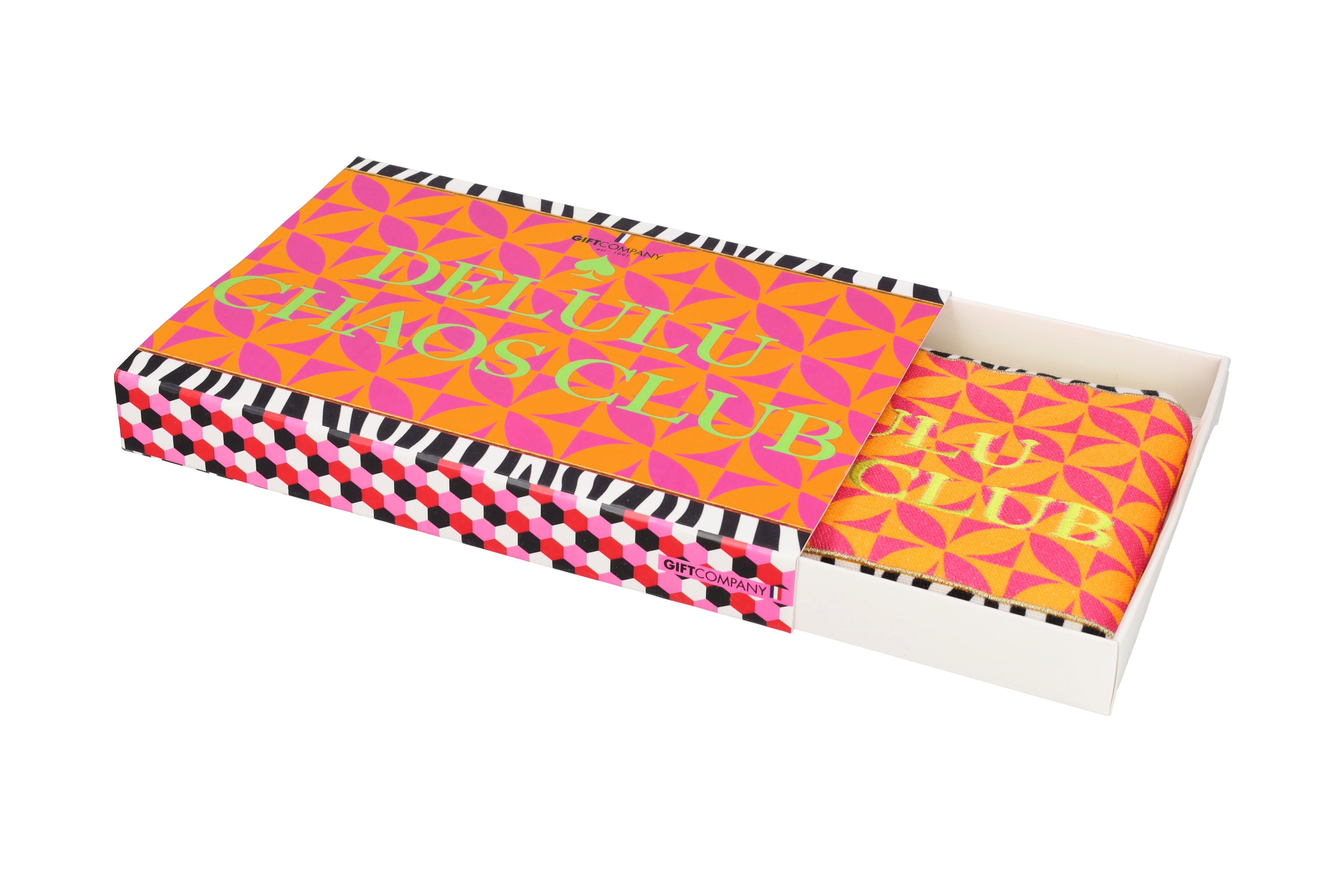 Elodie, Cosmetic Bag L,  Motive: Delulu Chaos Club